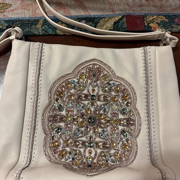 Vintage Brighton bling design white leather bag w/strap. Like new. 11" by 10" - Picture 2 of 6